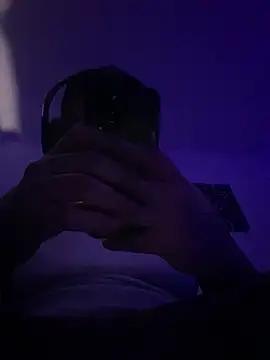 GusanoDelicioso 라이브 XXX 채팅