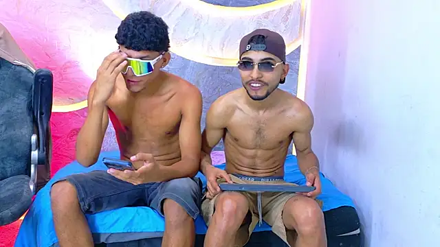 Boy_Rock_xx's Live XXX Chat