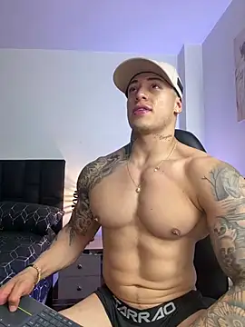 JeremyLane Adlı Modelin Canlı XXX Sohbeti