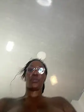 Bustykeyla's Live XXX Chat
