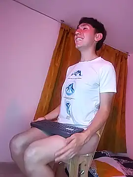Justcazz1 – Naživo XXX chat