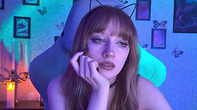 LiliLuna Chat XXX live