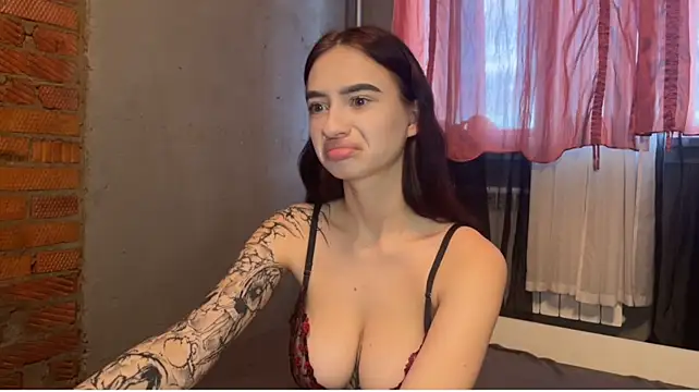 imChatty_Alice Chat XXX live