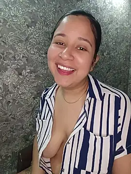 DaphneSky's Live XXX Chat
