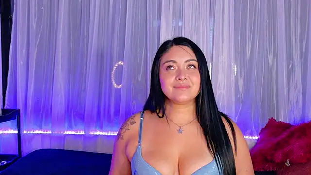 Chat +18 de Victoria_J ao vivo
