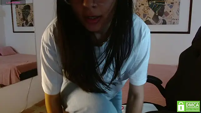 Jade_Aitana Show in webcam