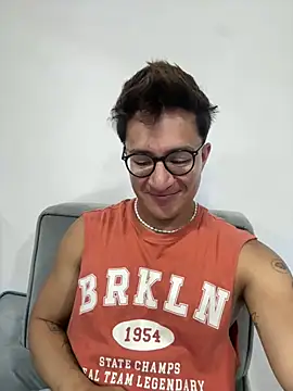 Hassbyd Chat XXX live