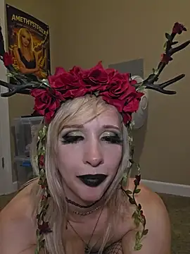 AmethystFoxx Chat XXX live
