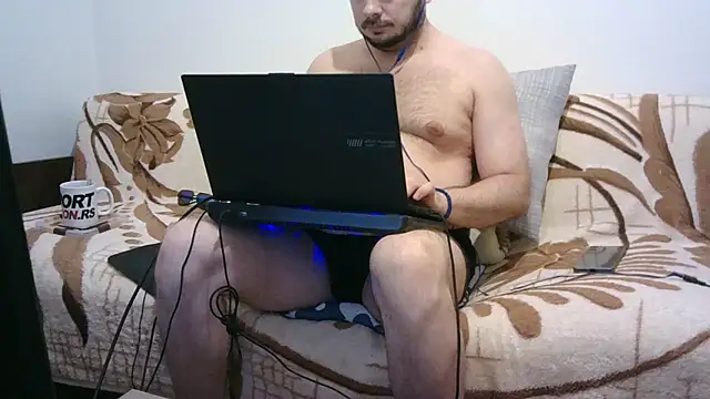 WildBoar_69's Live XXX Chat