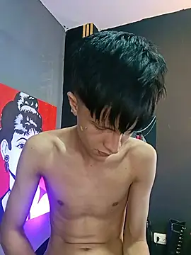 MikeHunteer 即時 XXX 聊天