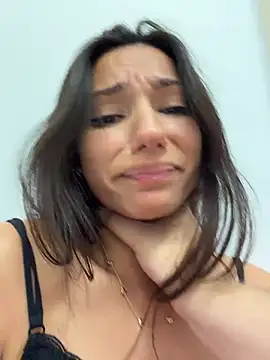 -_MiaQueen_- – Kamerová šou