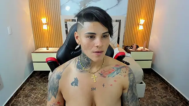 Онлайн чат XXX KAROLLJONES1