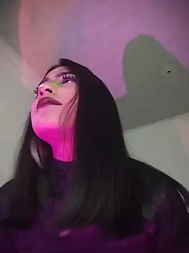 Онлайн чат XXX NAMISQUIRT