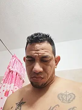 ferchox90 现场XXX聊天