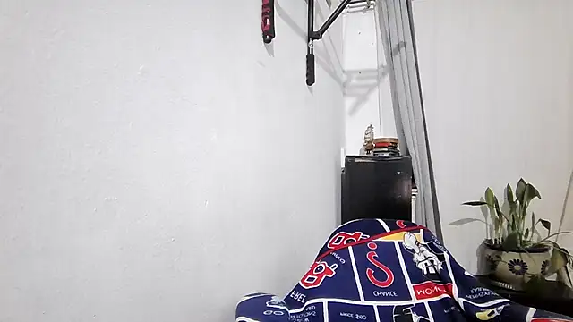 XXX chat uživo modela JBond007BBC