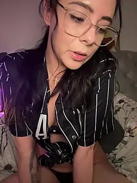 -Viktoria Live XXX Chat