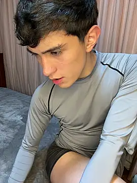 Bryanwild – Naživo XXX chat