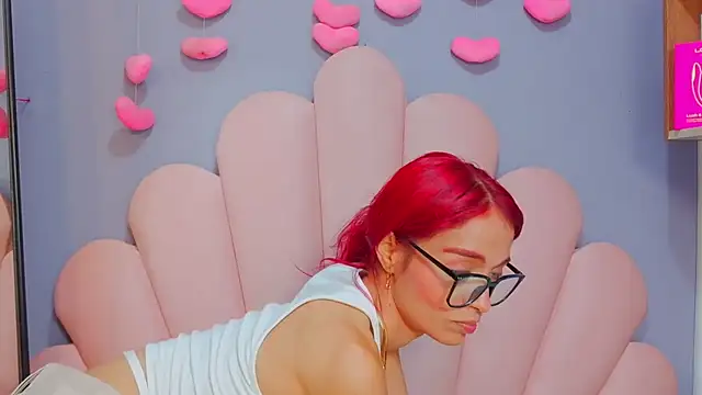 luci_miller's Live XXX Chat