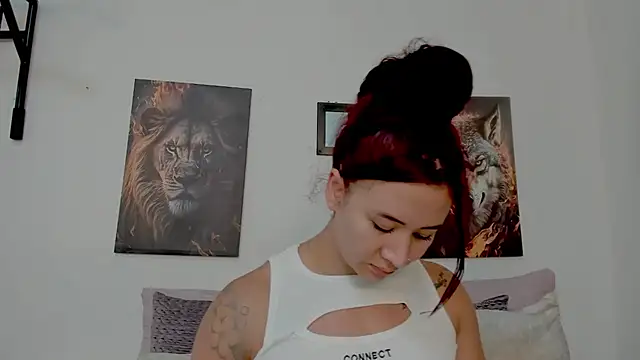 צ'אט XXX בשידור חי של AngelMartinss