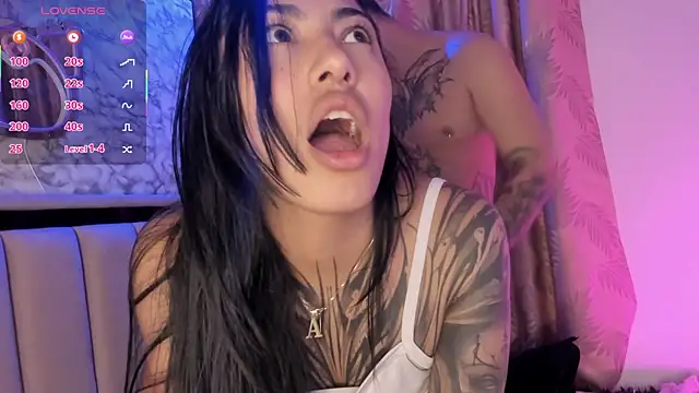 Chat +18 de Kayla_foxxy ao vivo