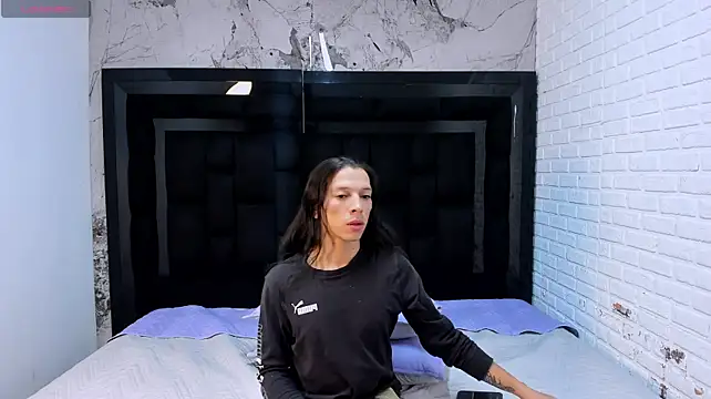 XXX chat uživo modela AleNoah_
