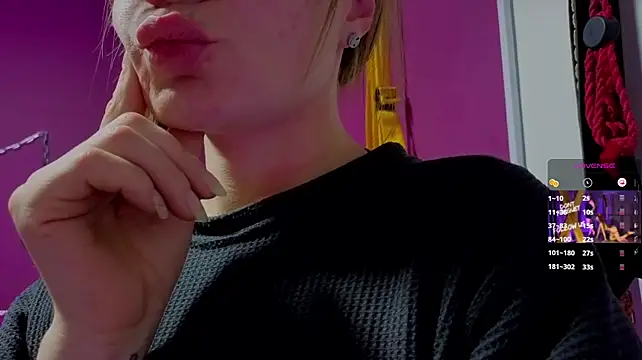 Show modela Greciaa_Romaa na web-kameri