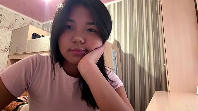 JohannaMickiewicz Live XXX-Chat