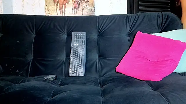 Lizy_taylor_'s Live XXX Chat