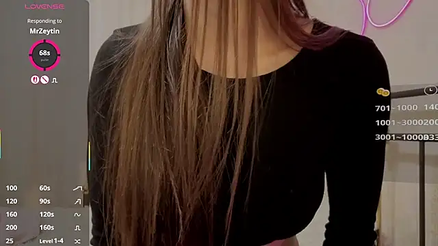 XXX chat uživo modela JennyRuthJP