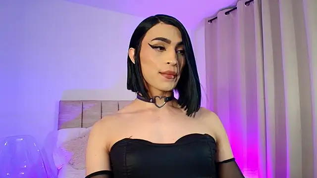 KarolPortellaa élő XXX-chatje