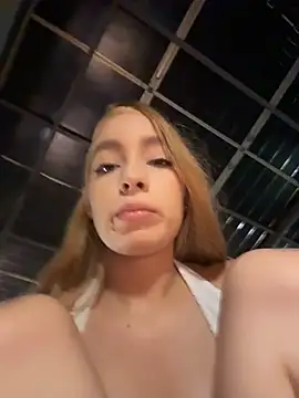 XXX chat uživo modela Isabella-gaviria