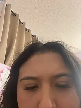 XXX chat uživo modela bbwbelle