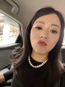 Lipinger 即時 XXX 聊天