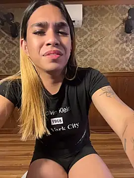 Chat XXX en directo de alcyone_hilton