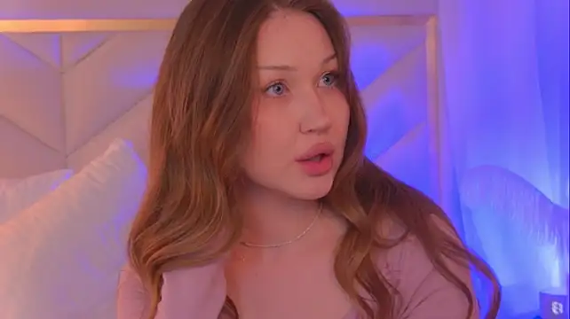 Chatroom XXX en direct de NancySmitts