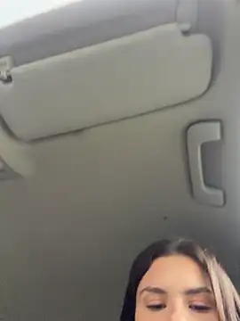 MiraReach Live XXX-chat