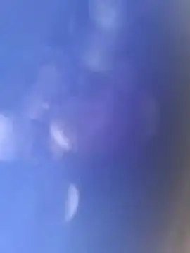 nilu_5633: διαδικτυακό σόου στην κάμερα