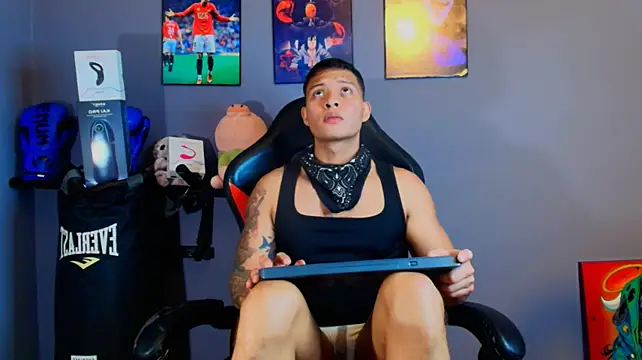 EvanGreey_ – Naživo XXX chat