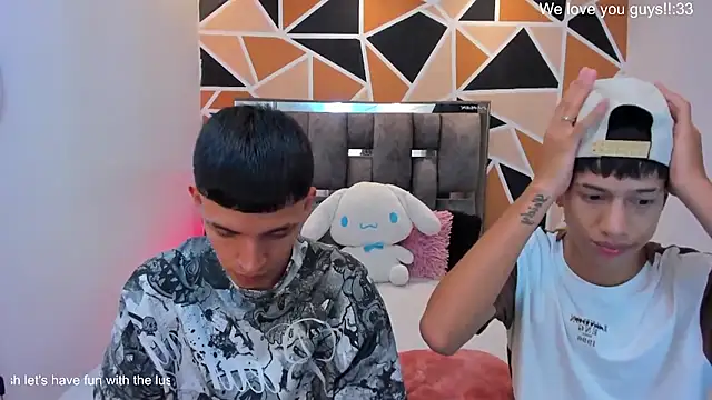 แชท XXX สดของ Juan_Nd_Steven