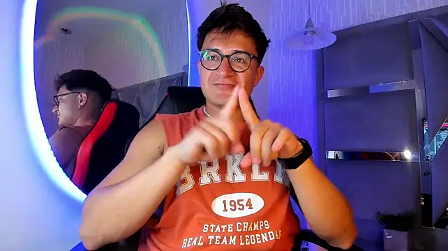 Chat +18 de Hassbyd ao vivo