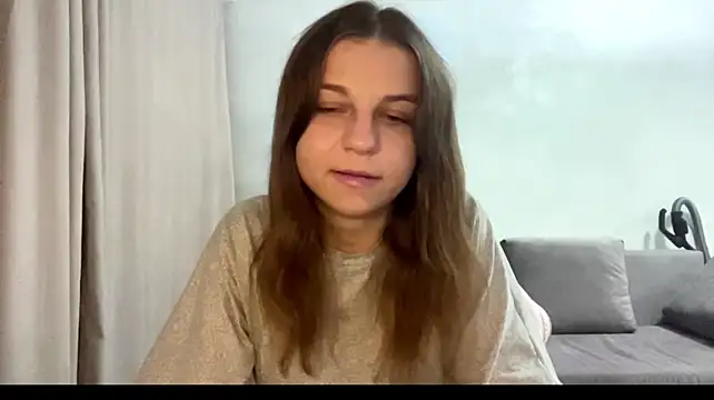 HwaTrippel's Live XXX Chat