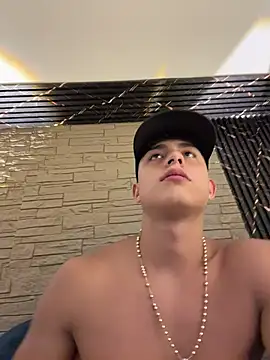 Lander_Cruz – Naživo XXX chat