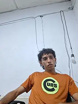 Chat +18 de Noscay ao vivo