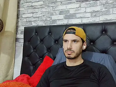 MrTyler667n Live XXX chat