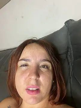 Chat +18 de BrunaMendees ao vivo