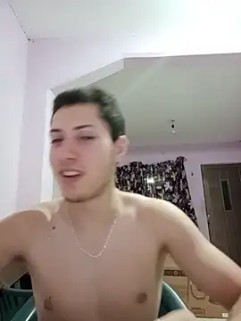 Czat XXX na żywo – Carlitos7381