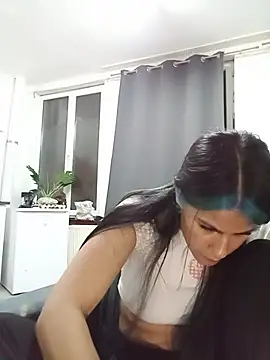 Chat +18 de Salome_Cherie ao vivo