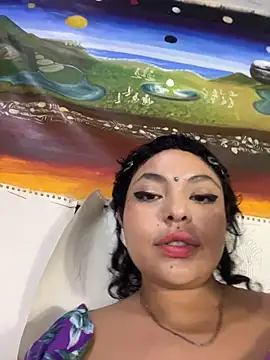 Capitaldoll420 Adlı Modelin Canlı XXX Sohbeti