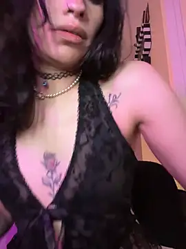 แชท XXX สดของ Gothbabbi