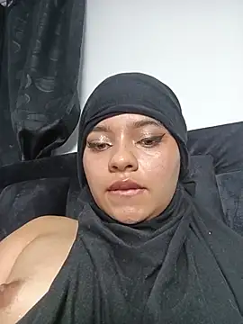 Samira_1's Live XXX Chat